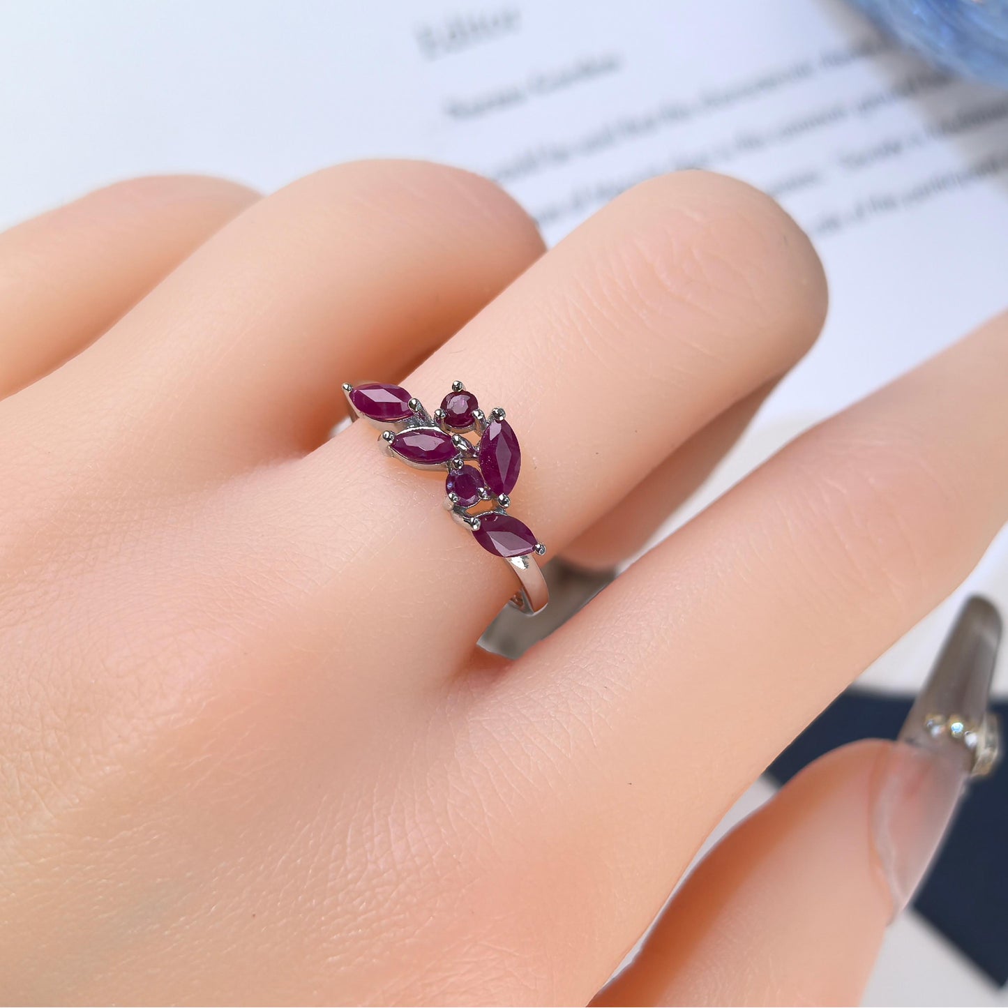 Graceful Rhodium Plated Silver 925 Jewelry Natural Ruby Leaf Ring