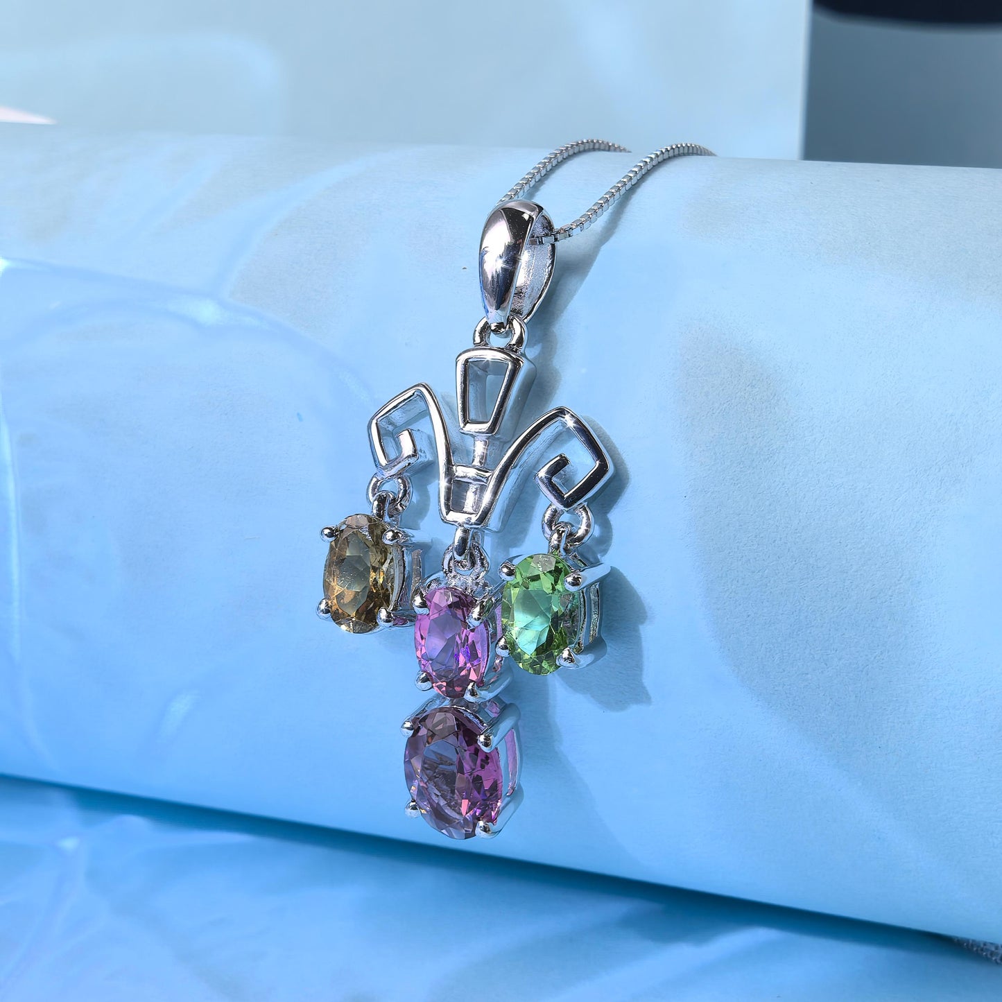 Gorgeous Rhodium Plated 925 Silver Jewelry Natural Tourmaline Pendant