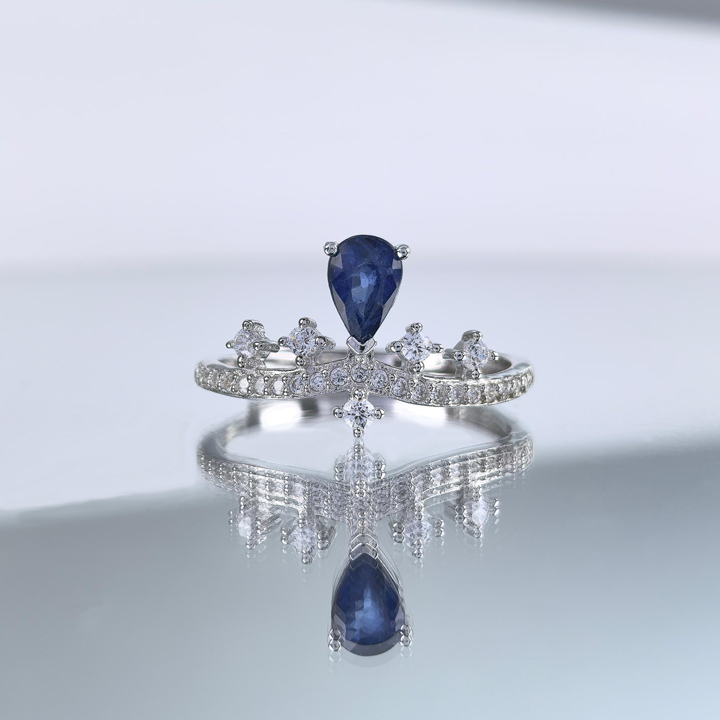 Gorgeous Rhodium Plated 925 Silver Jewelry Natural Sapphire Crown Ring