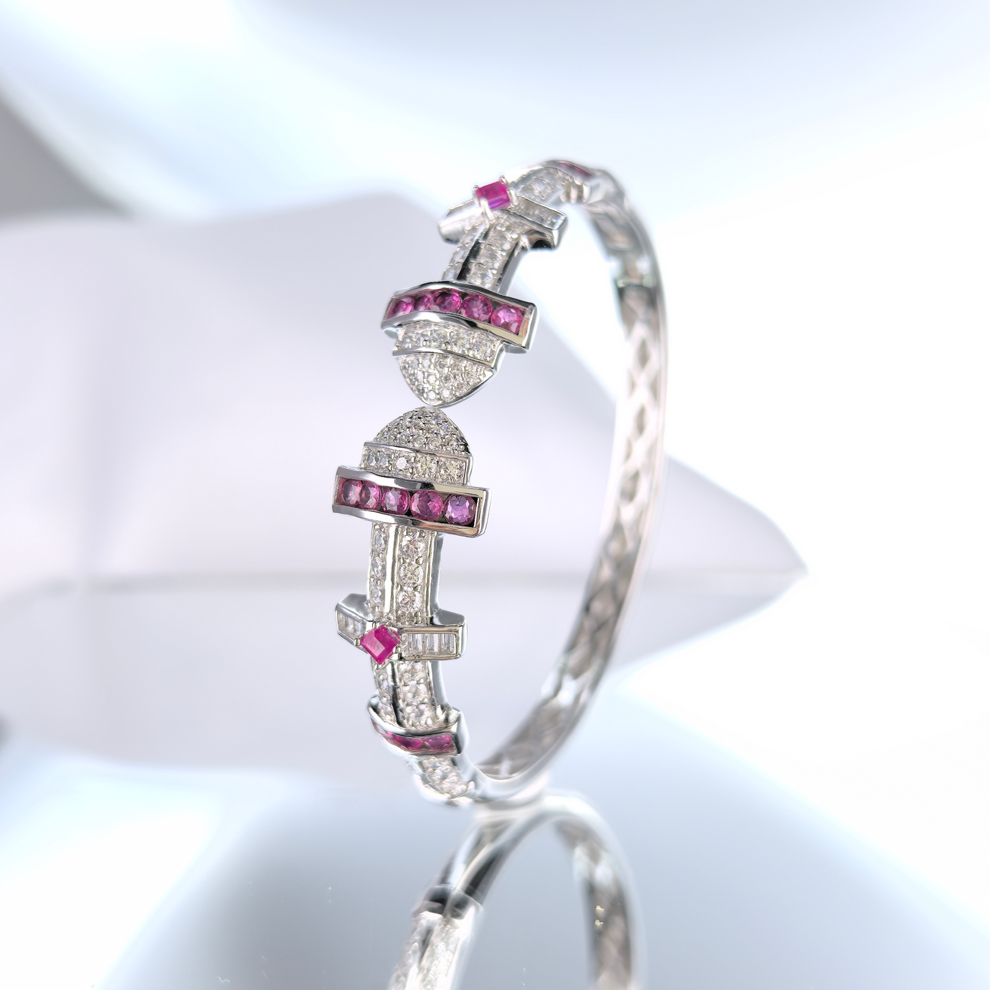 Luxurious 925 Silver Fine Bangle Jewelry Rhodium Plated with Natural Ruby