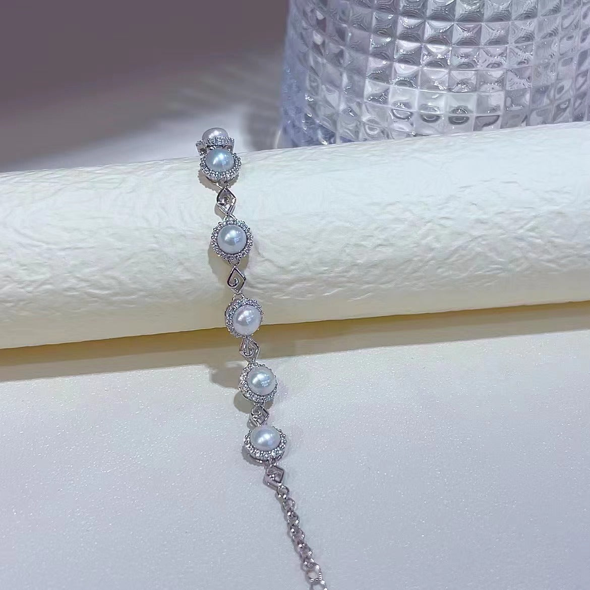 Precious Rhodium Plated 925 Sterling Silver Freshwater Pearl Bracelet