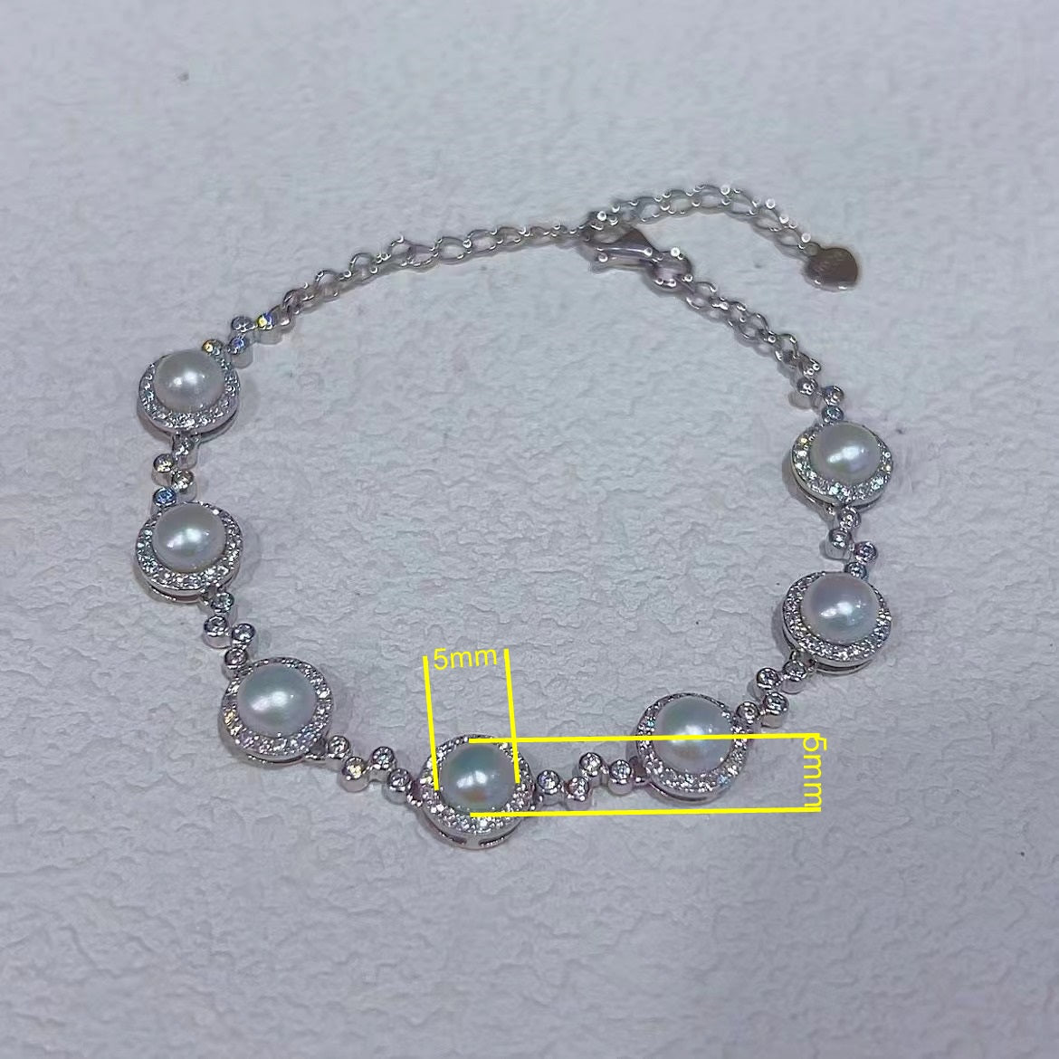 Women's Fashion Rhodium Plated Silver 925 Freshwater Pearl Bracelet