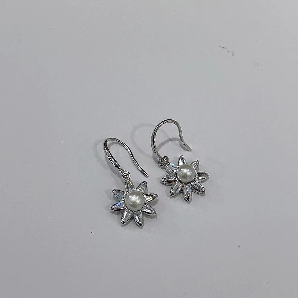 Elegant Freshwater Pearl Flower Drop Earrings 925 Sterling Silver