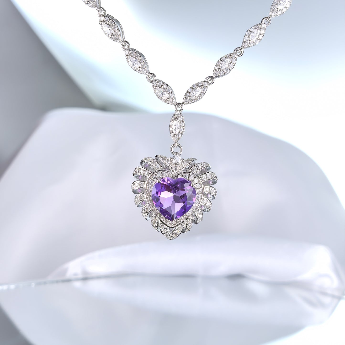 Trendy 925 Silver Necklace Exquisite Rhodium Plated Natural Sky Blue Topaz/Amethyst