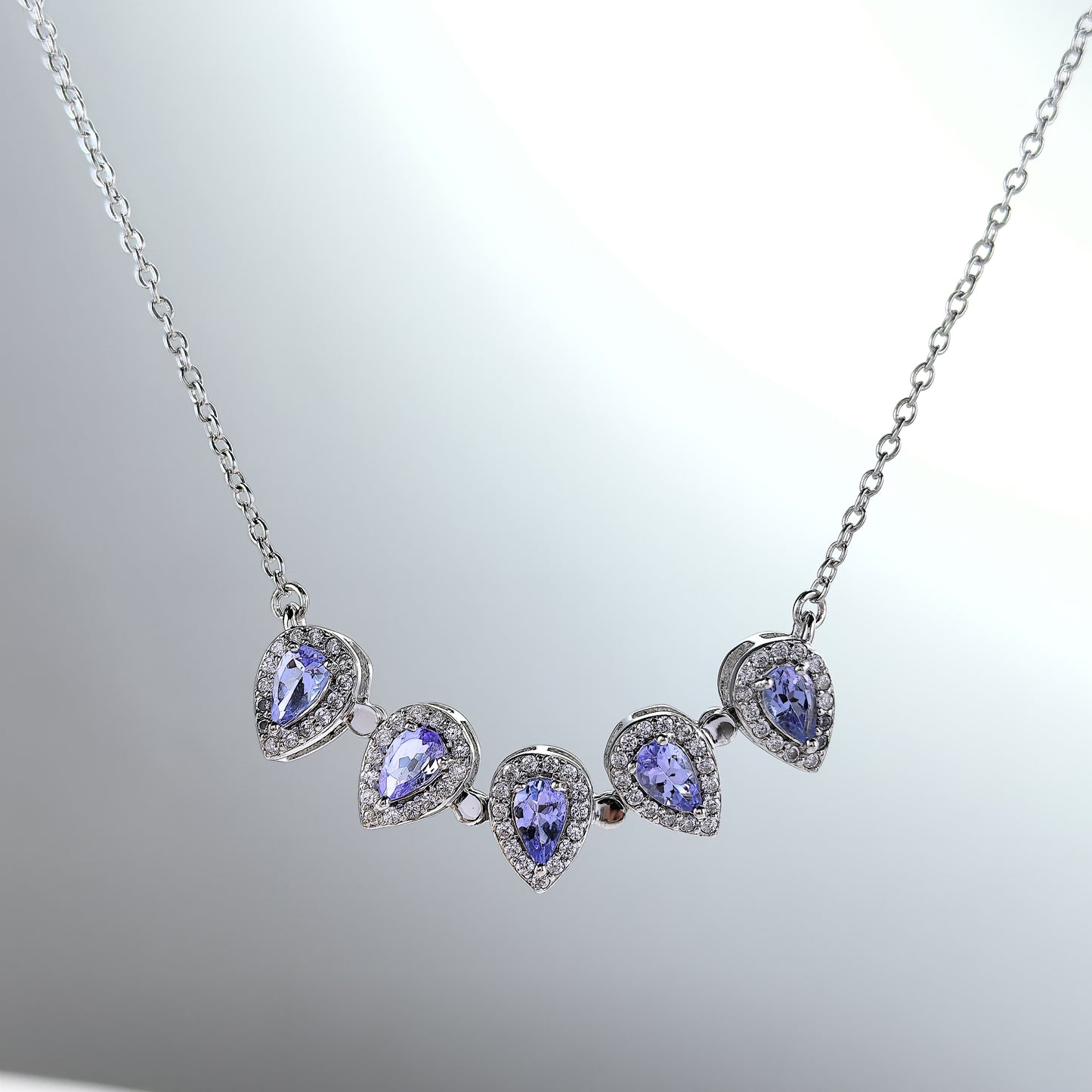 Gorgeous Rhodium Plated Silver 925 Natural Tanzanite Five Leaf Clover Necklace