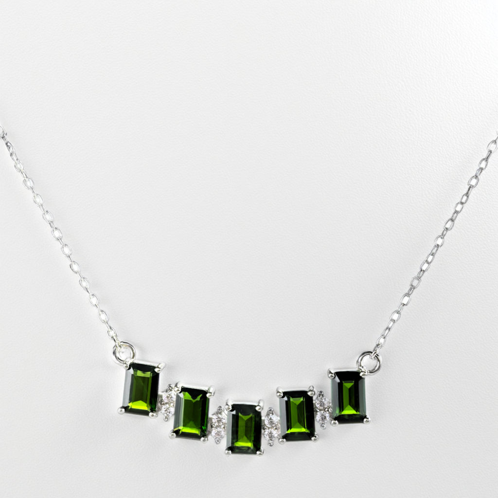 Charming 925 Silver Diopside Necklace Rhodium Plated