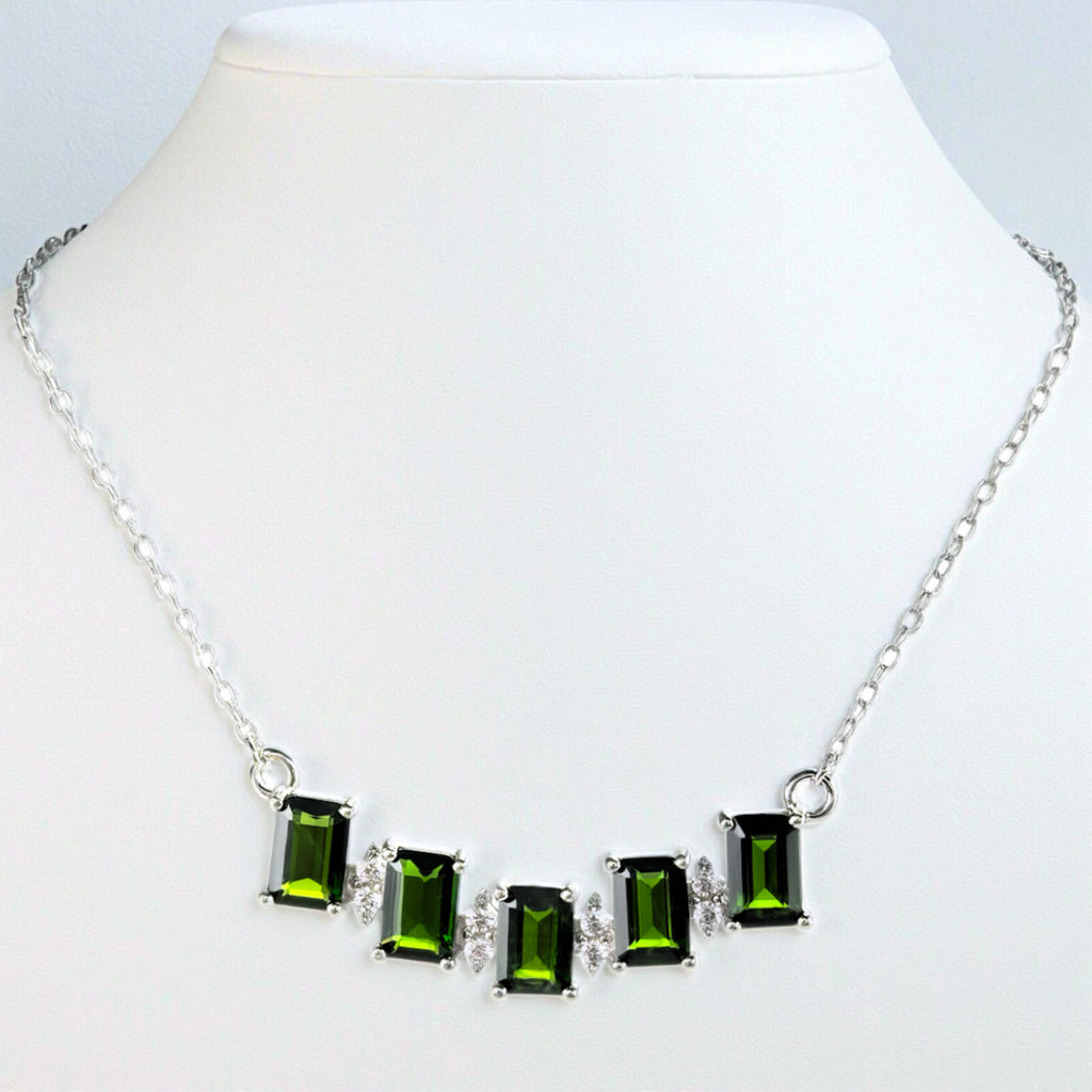 Charming 925 Silver Diopside Necklace Rhodium Plated
