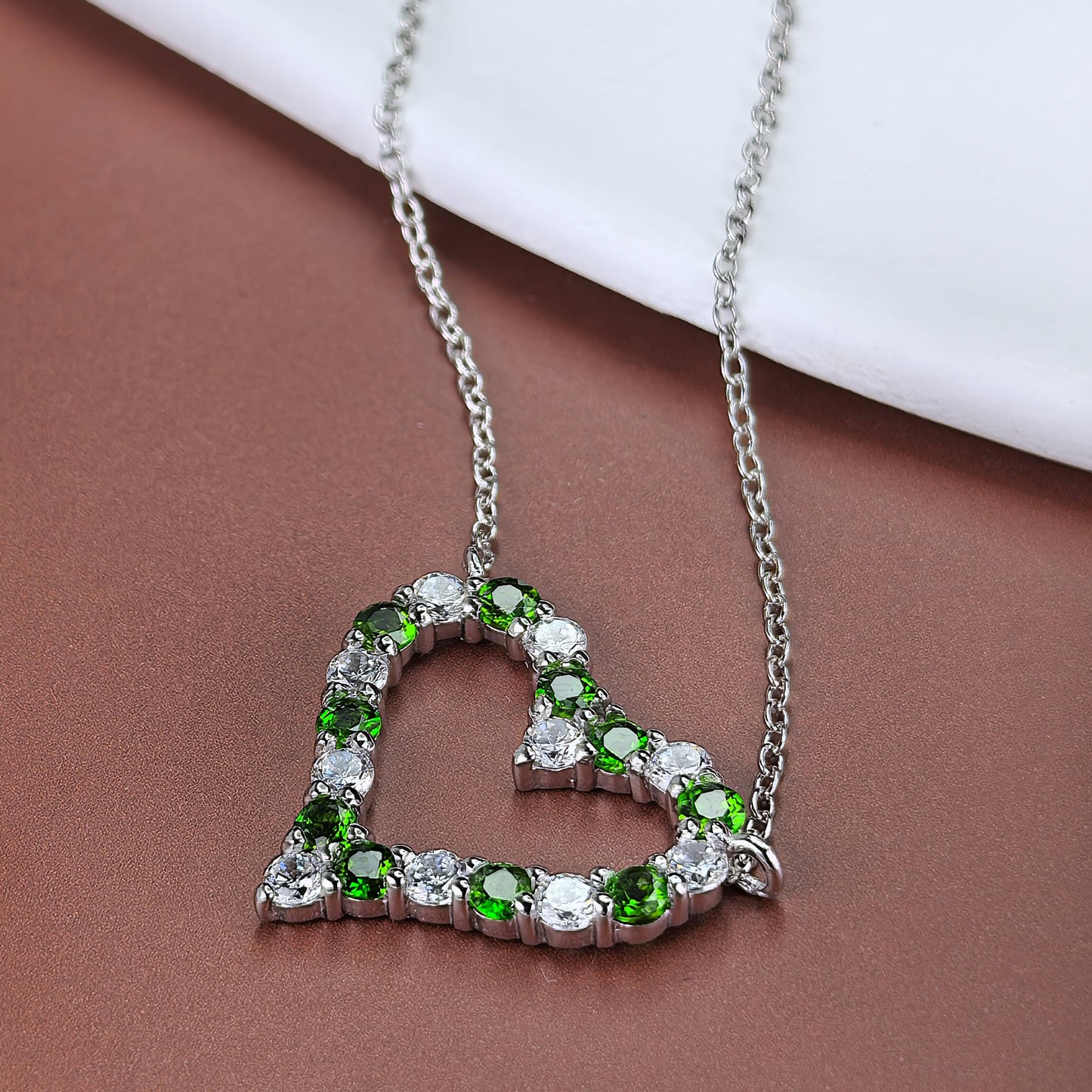 Elegant Rhodium Plated 925 Silver Jewelry Natural Diopside Heart Fine Necklace