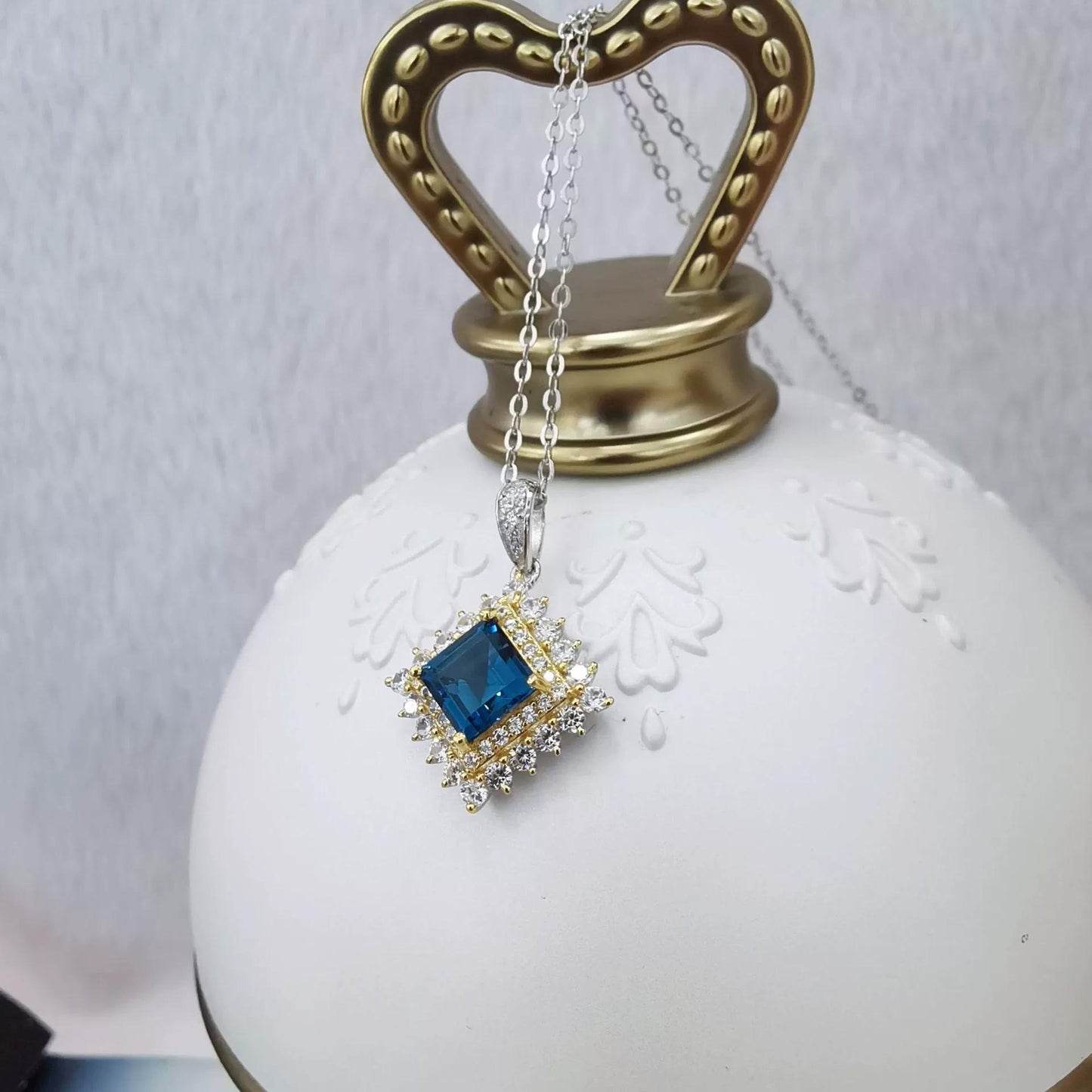 Sparkling Dual Color Plated 925 Sterling Silver Natural London Blue Topaz Pendant