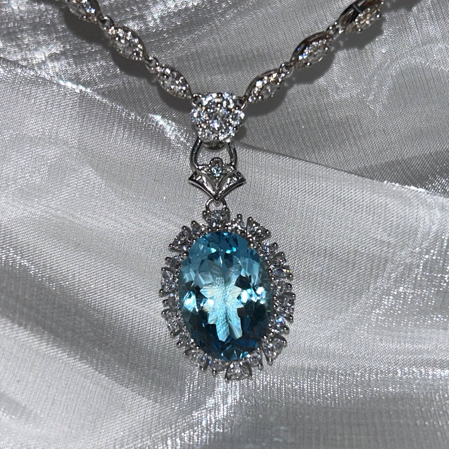 Dazzling Rhodium Plated 925 Sterling Silver for Swiss Blue Topaz Pendant