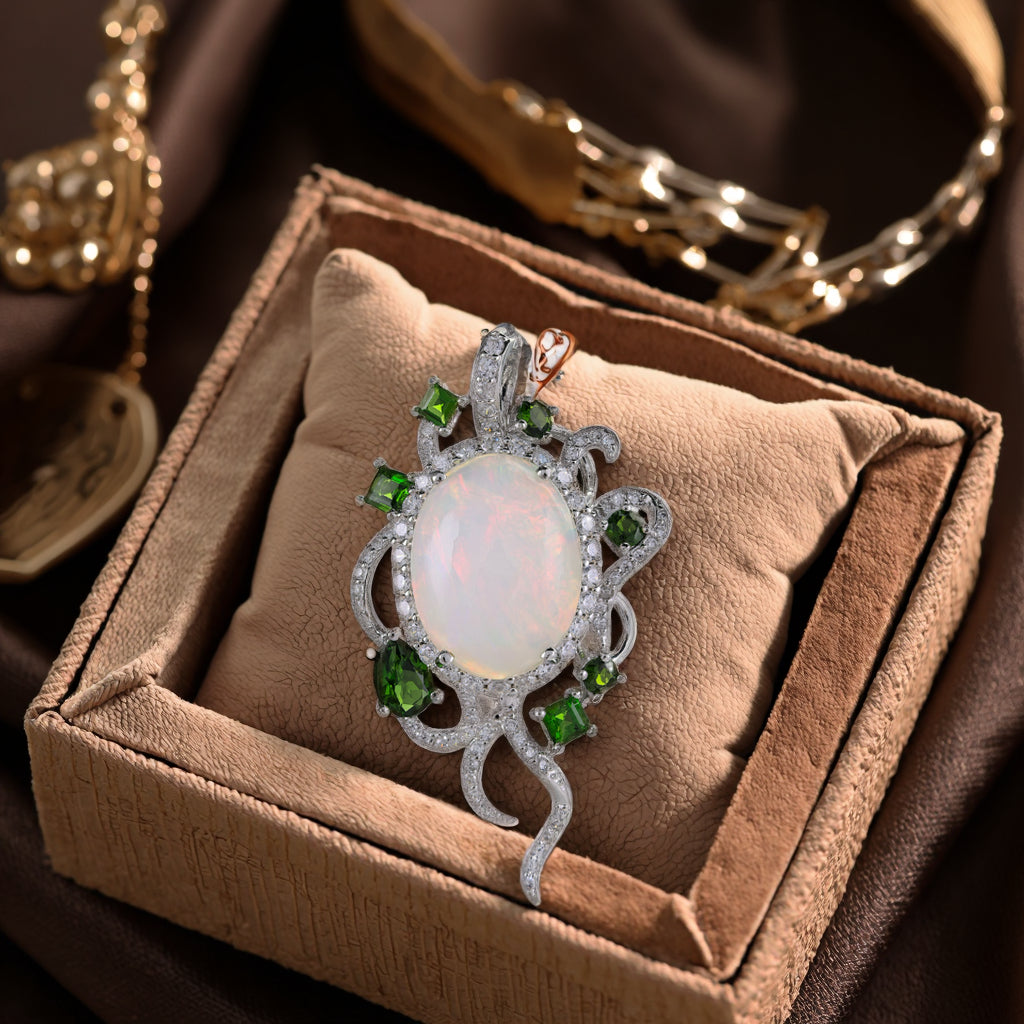 Luxurious Rhodium Plated Puro 925 Prata Natural Opal Stone Pendant