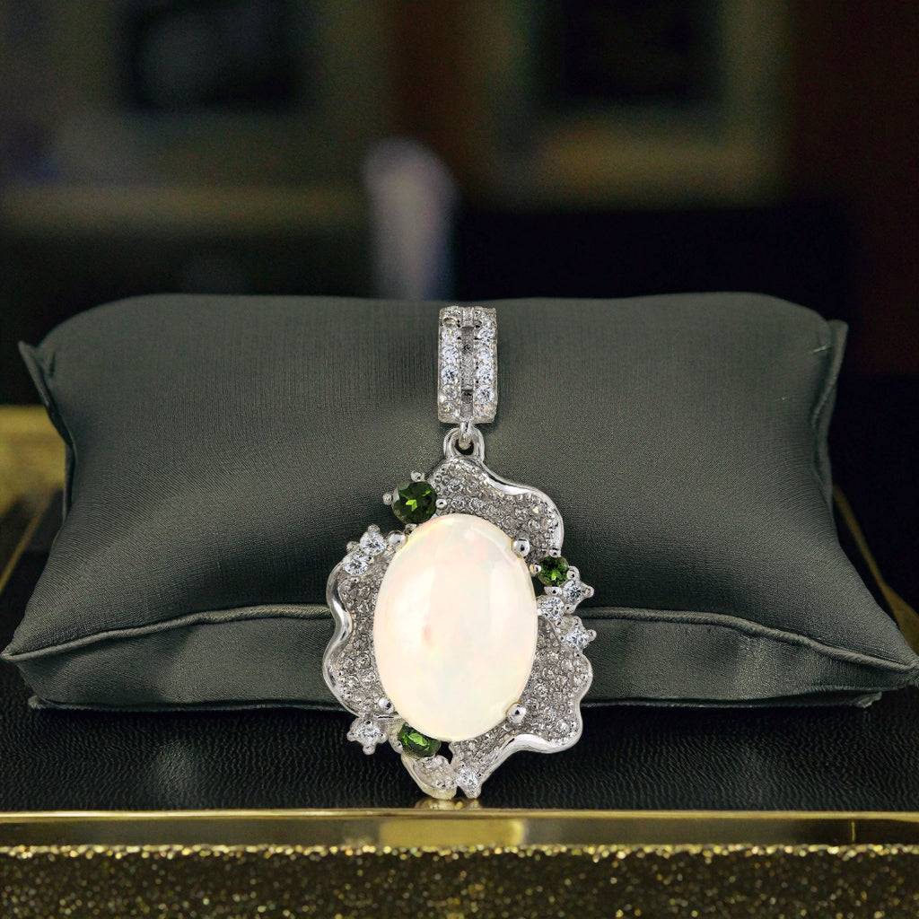 Regal Rhodium Plated Argento 925 Natural Opal Gemstone Pendant