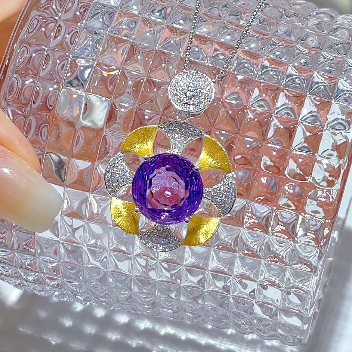 Graceful Dual Color Plated 925 Silver Jewelry Natural Amethyst Flower Pendant