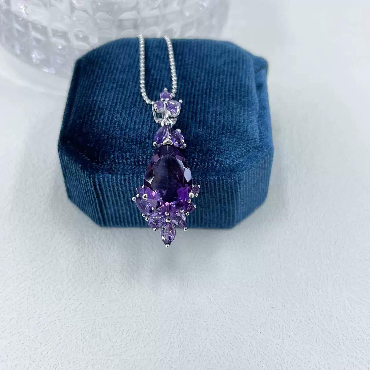 Graceful Rhodium Plated 925 Sterling Silver Natural Amethyst Pendant