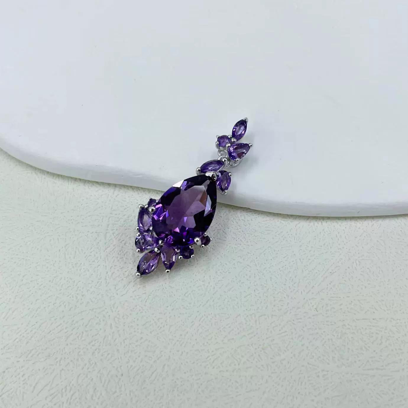 Graceful Rhodium Plated 925 Sterling Silver Natural Amethyst Pendant