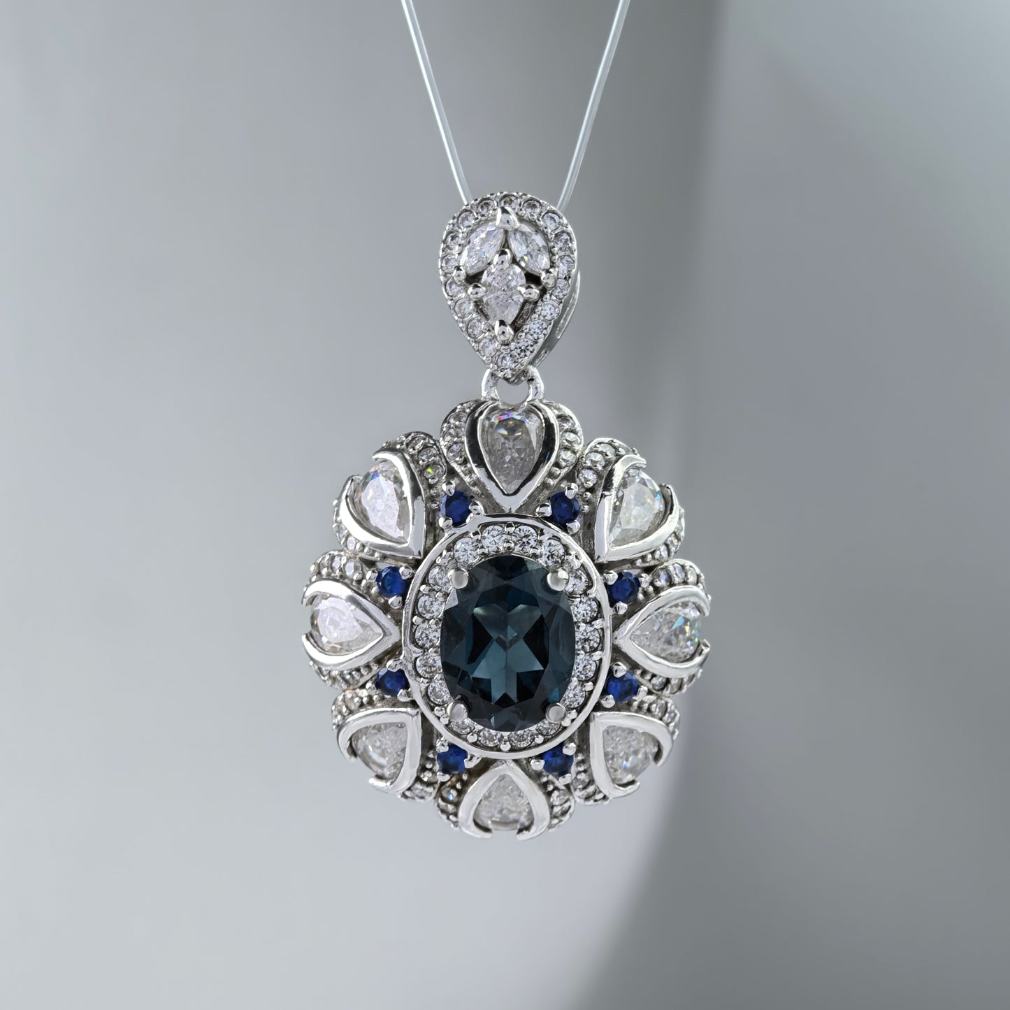 Vintage Rhodium Plated Silver 925 Jewelry Natural London Blue Topaz Pendant