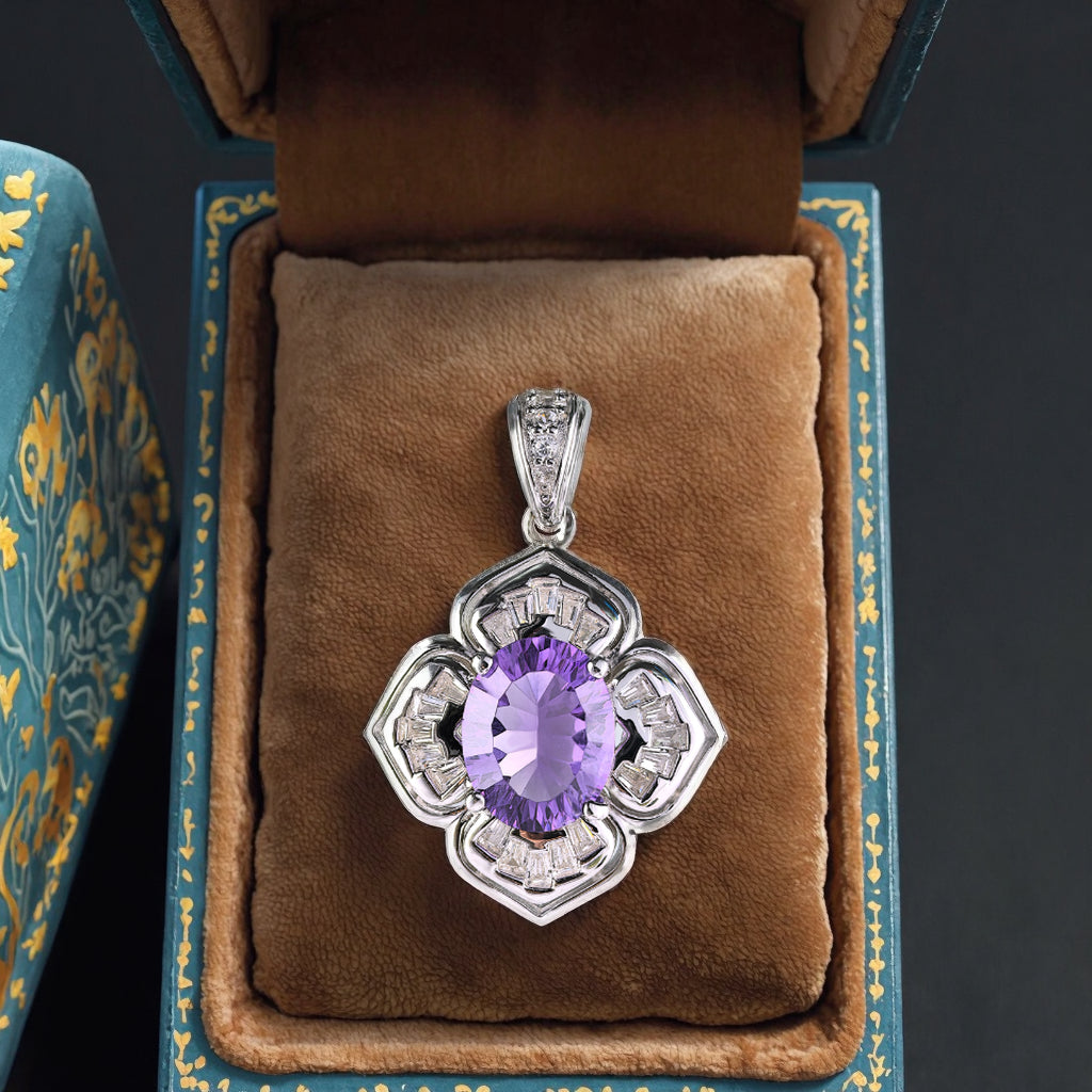 Noble Rhodium Plated 925 Sterling Silver Natural Amethyst Clover Pendant