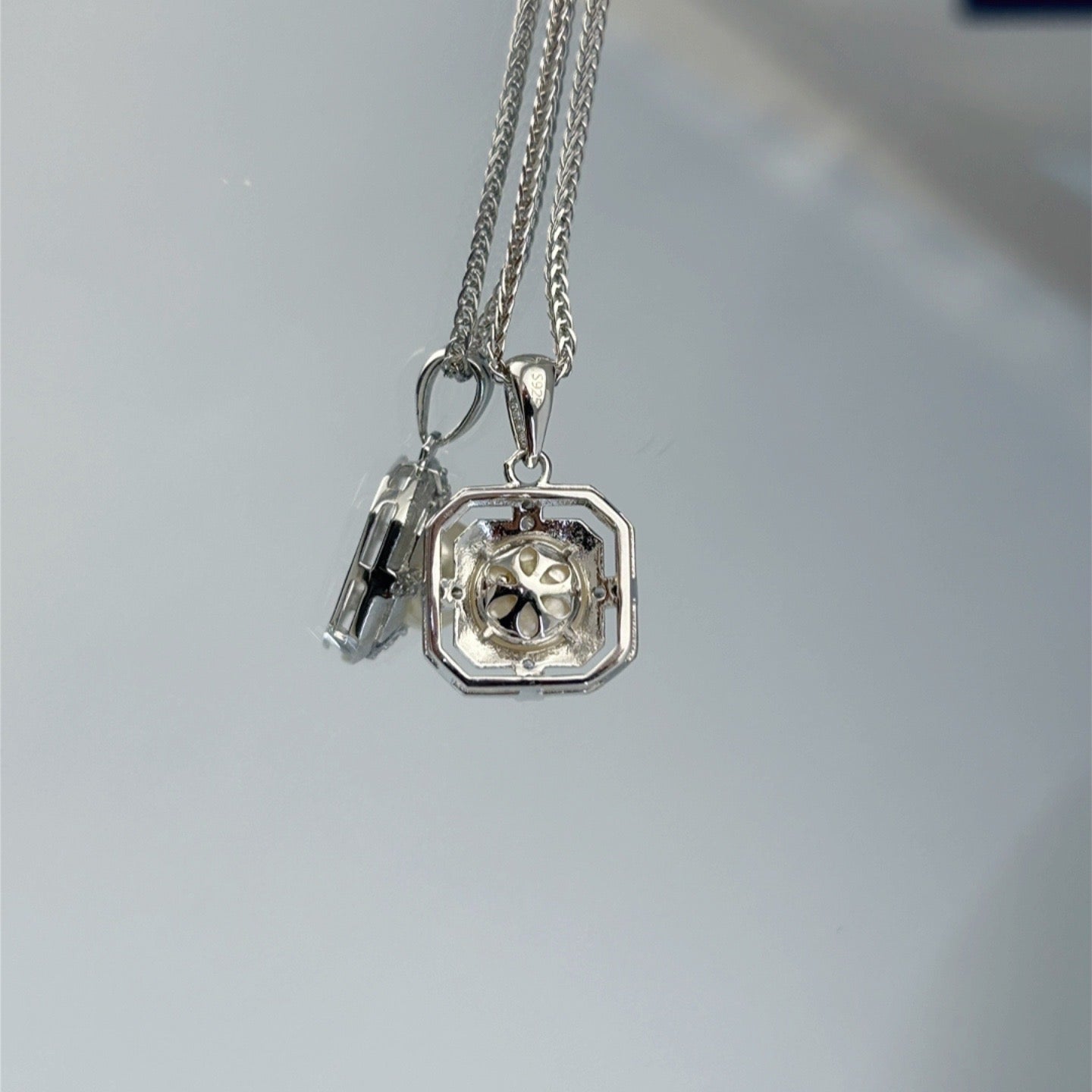 Elegant Freshwater Pearl Pendant 925 Silver Rhodium Plated