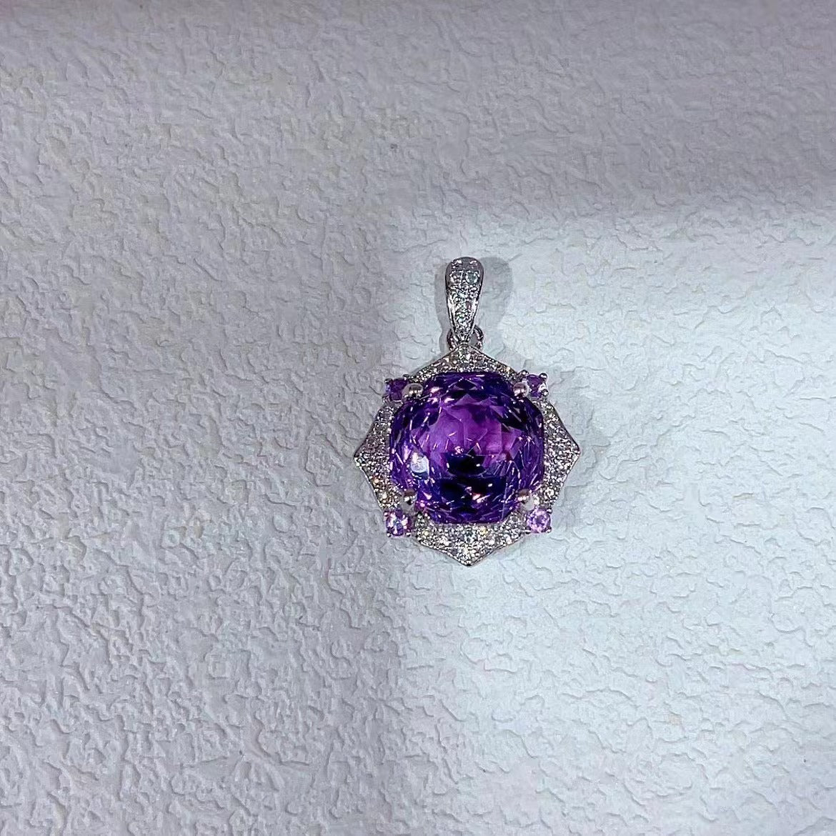 Modern Exquisite 925 Sterling Silver Natural Amethyst Pendant