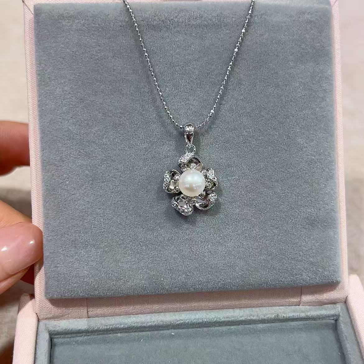 Soft Rhodium Plated Silver Jewelry 925 Sterling Freshwater Pearl Pendant