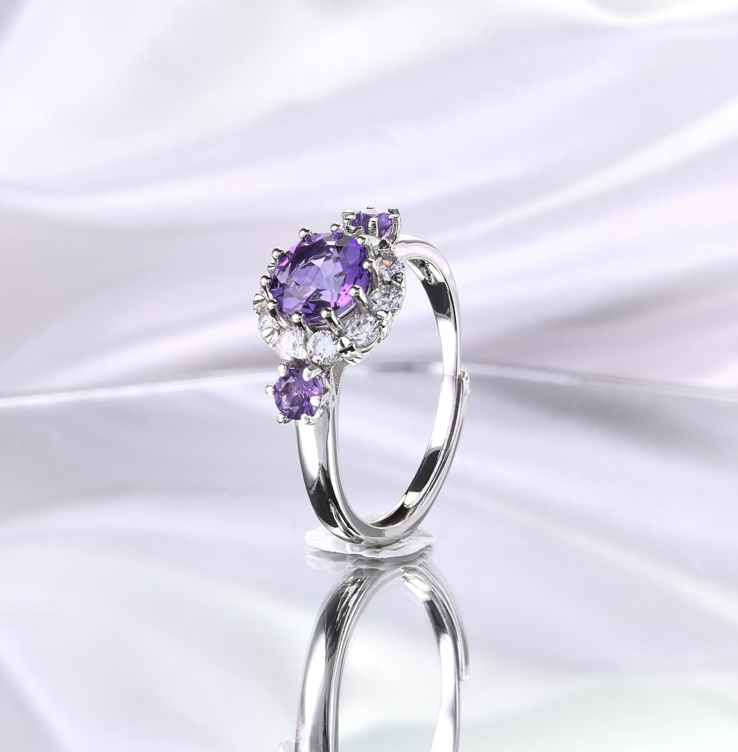 Graceful Women's Rhodium Plated Sterling Silver 925 Amethyst Flower Ring