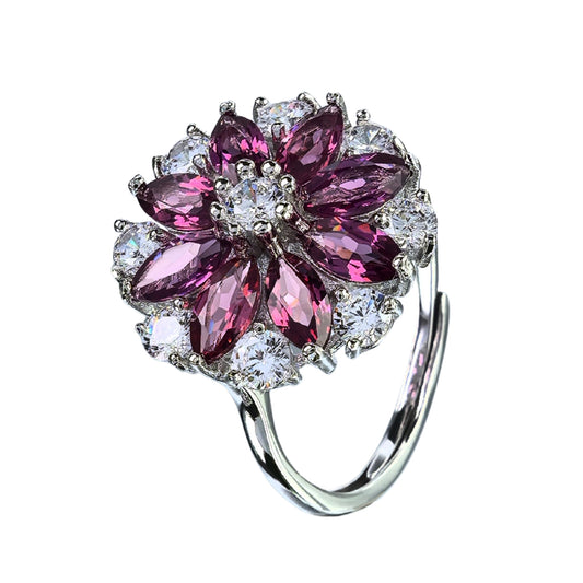 Elegant Rhodium Plated 925 Silver Jewelry Natural Pyrope Flower Ring
