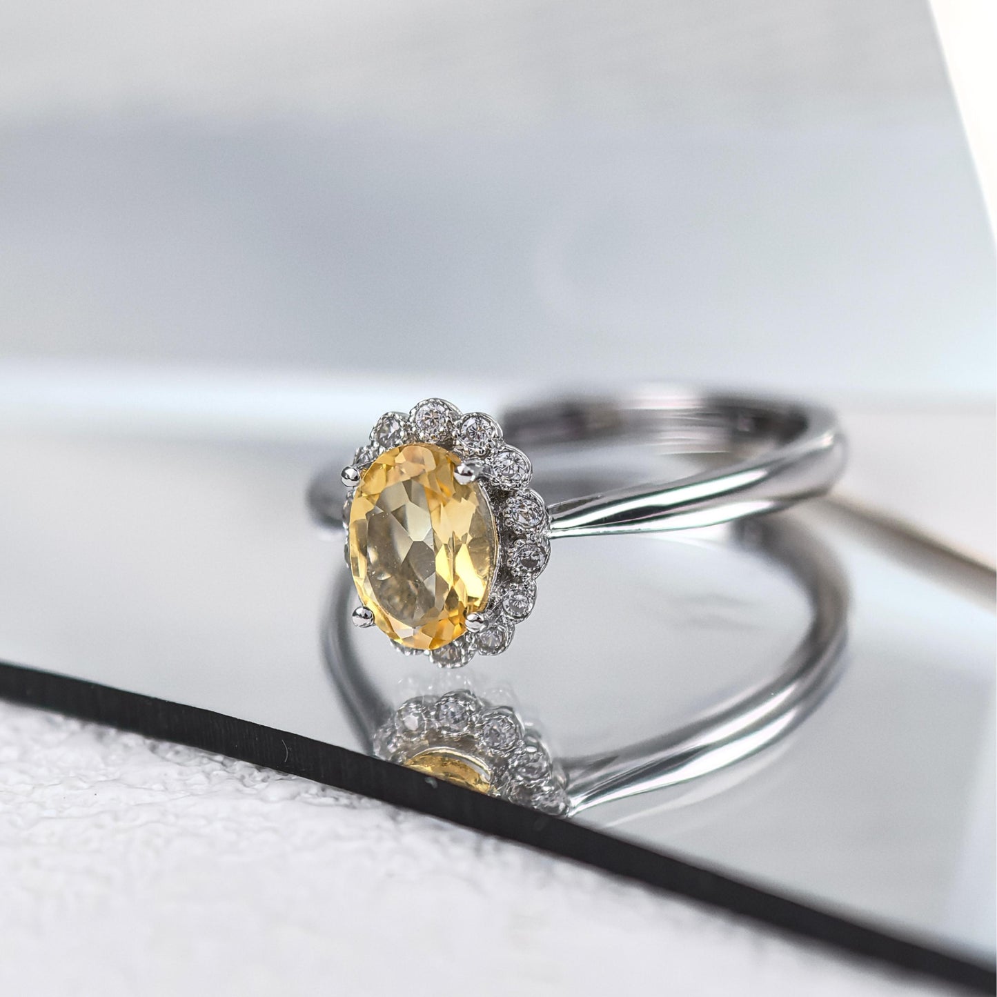 Gorgeous Rhodium Plated 925 Sterling Silver Natural Citrine Ring
