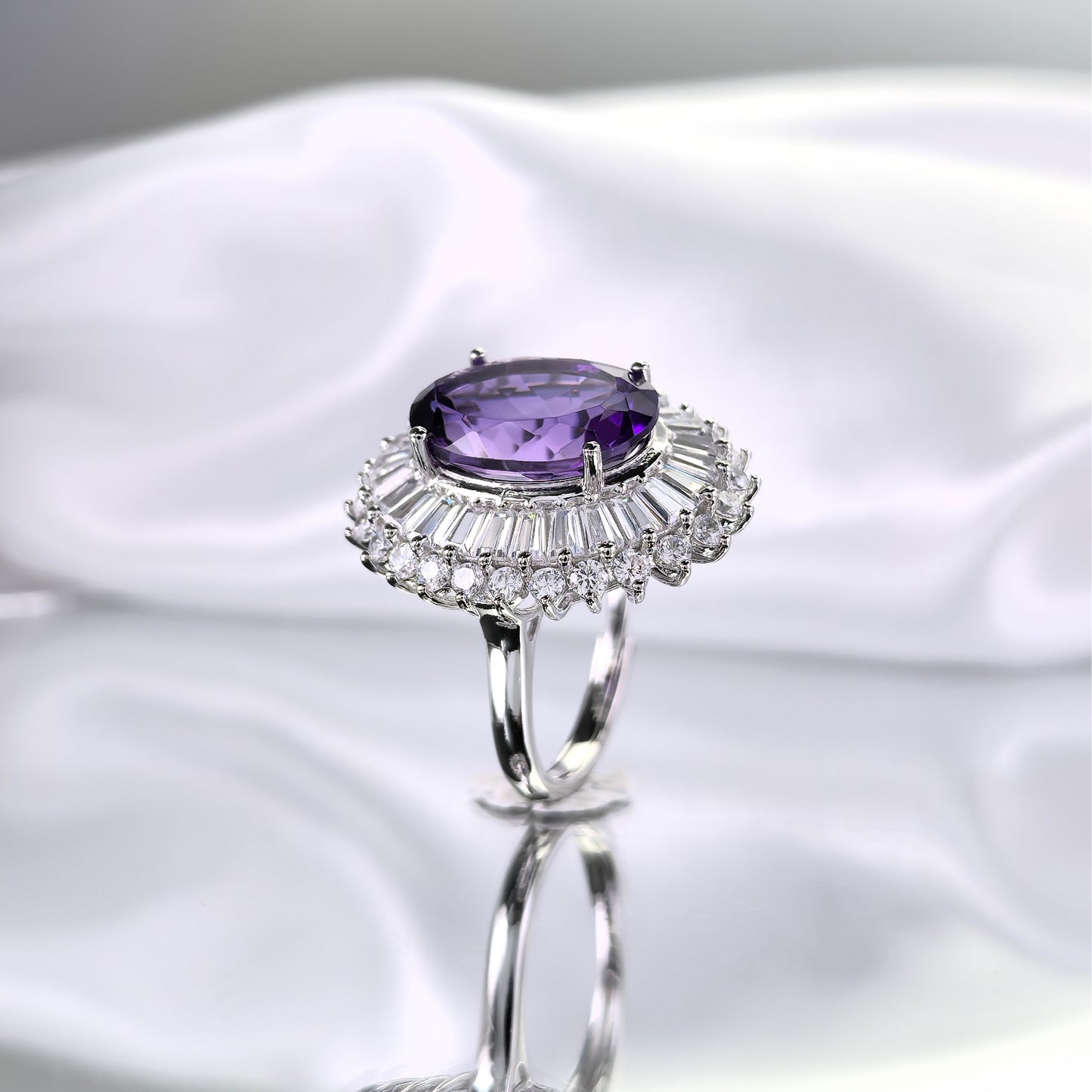 Elegant 925 Sterling Silver Ring Rhodium Plated Natural Amethyst Oval Cut Gemstone