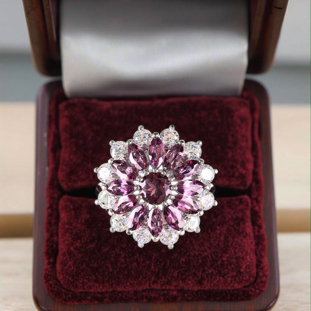 Romantic Rhodium Plated 925 Silver Jewelry Natural Pyrope Flower Ring