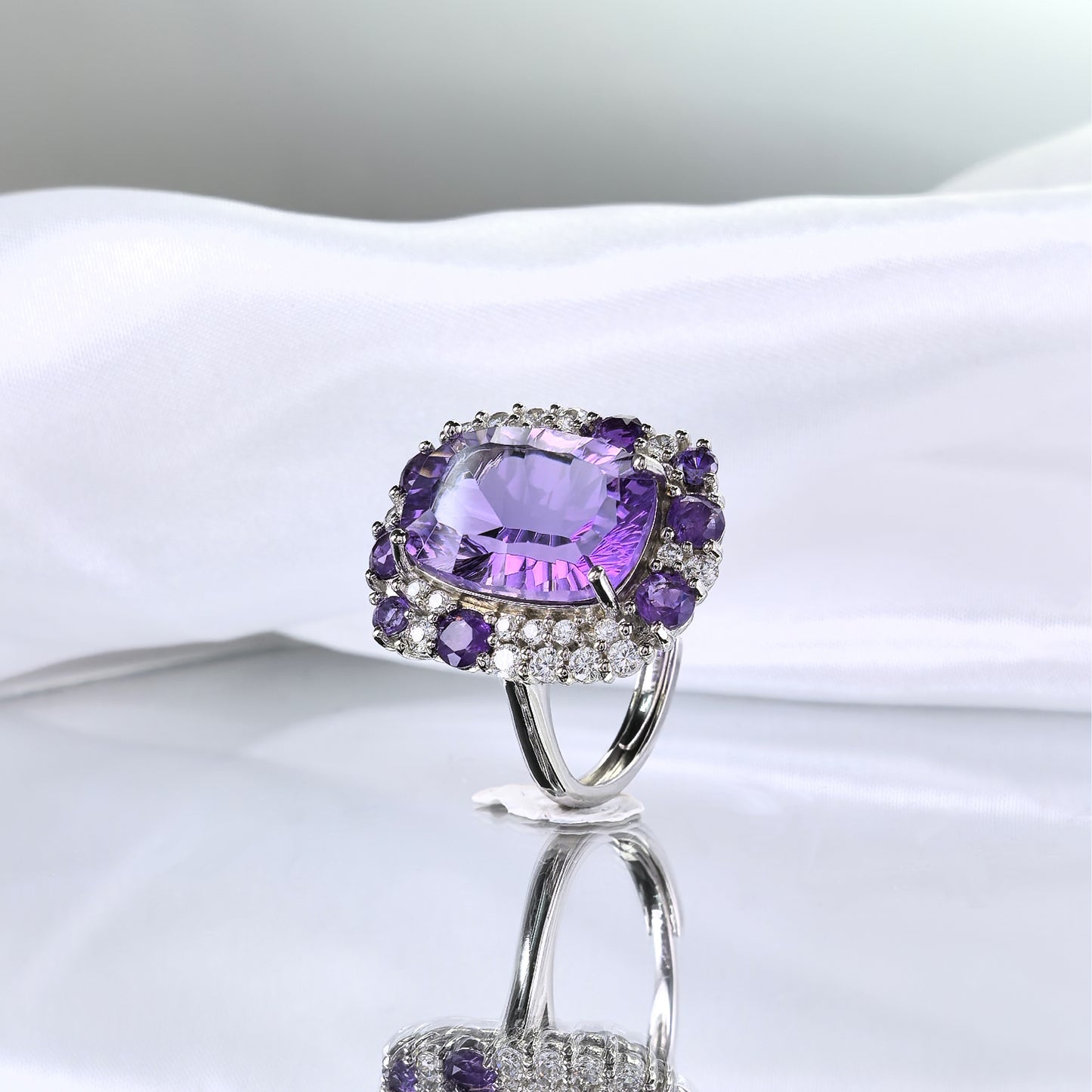 Noble Rhodium Plated 925 Sterling Silver Natural Amethyst Ring