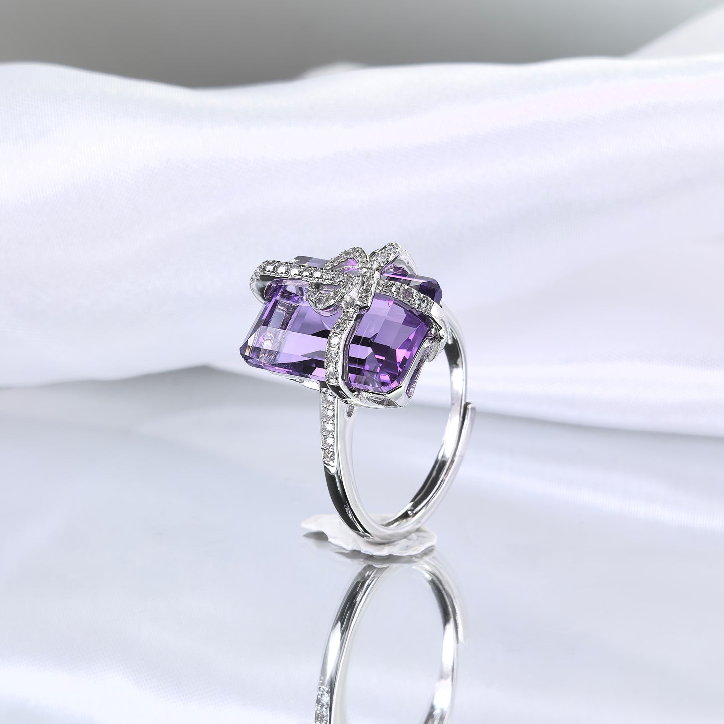 Romantic Rhodium Plated 925 Sterling Silver Natural Amethyst Bow Ring