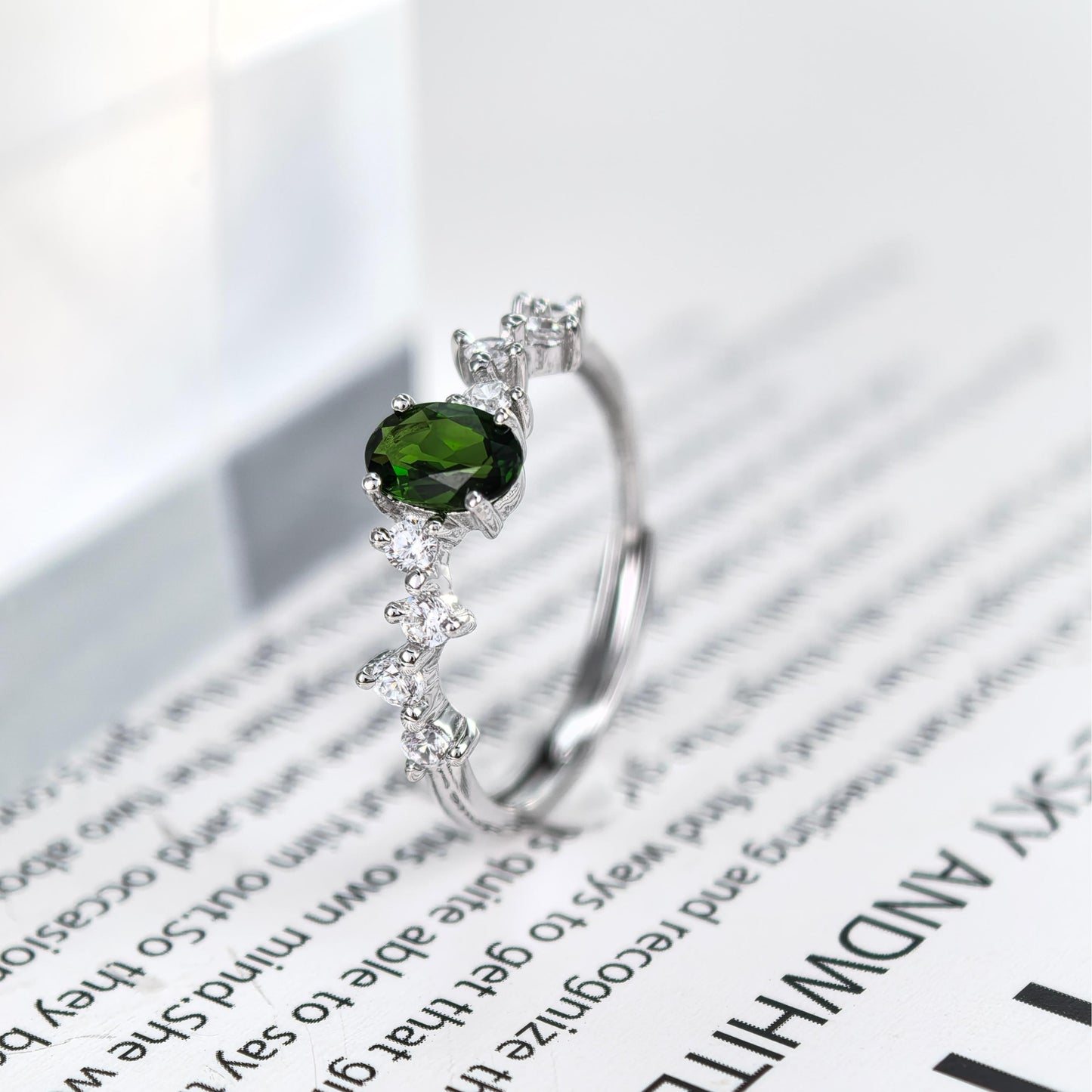 925 Silver Rhodium Plated Jewelry Exquisite Natural Diopside Gemstone Ring