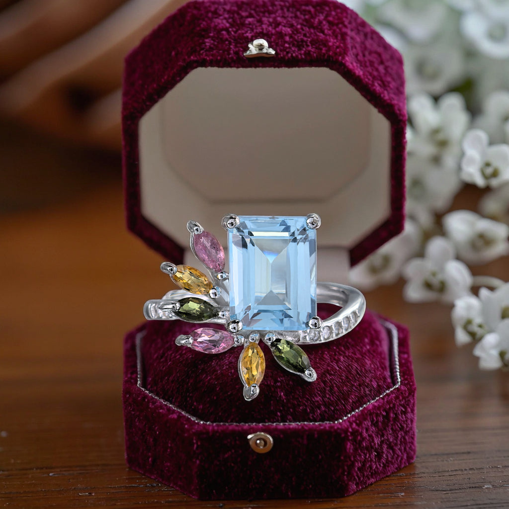 Gorgeous Rhodium Plated Sterling Silver 925 Natural Sky Blue Topaz Ring