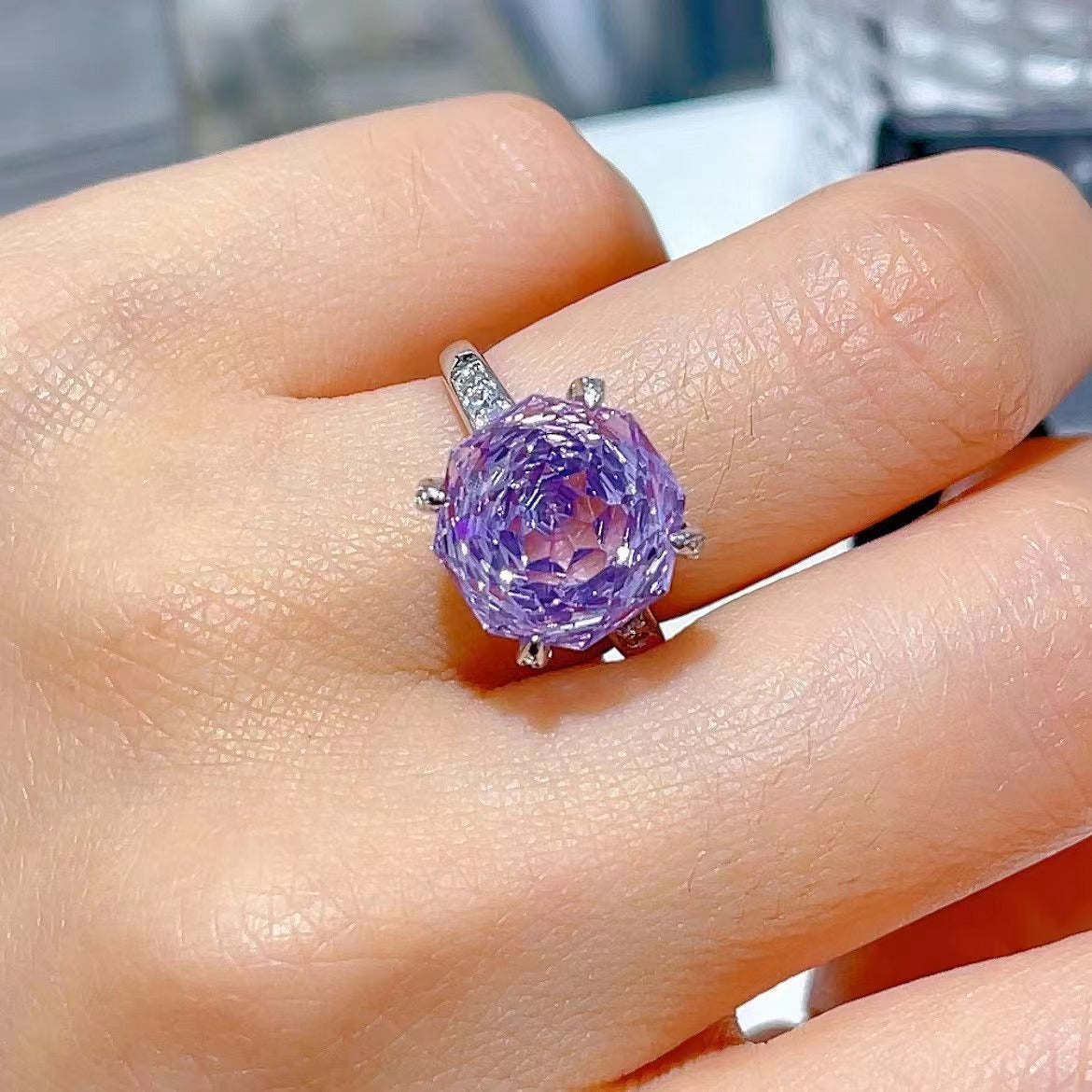 Exquisite 925 Sterling Silver Rose Cut Natural Lavender Amethyst Ring