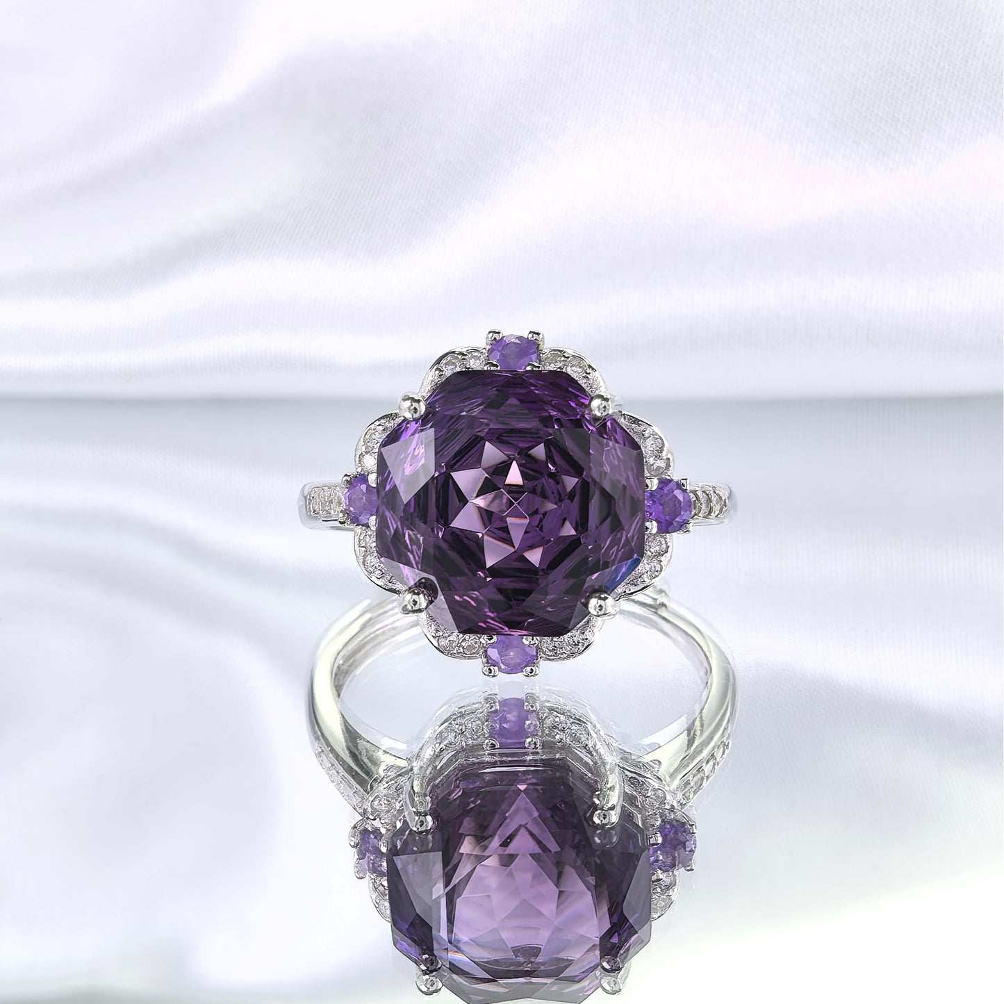 Noble Rhodium Plated Silver 925 Natural Amethyst Ring
