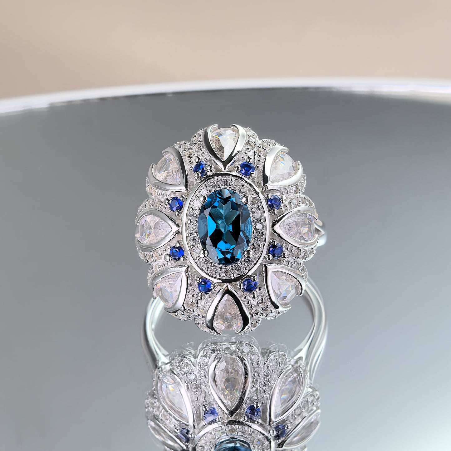 Noble Rhodium Plated 925 Silver Jewelry Natural London Blue Topaz Ring