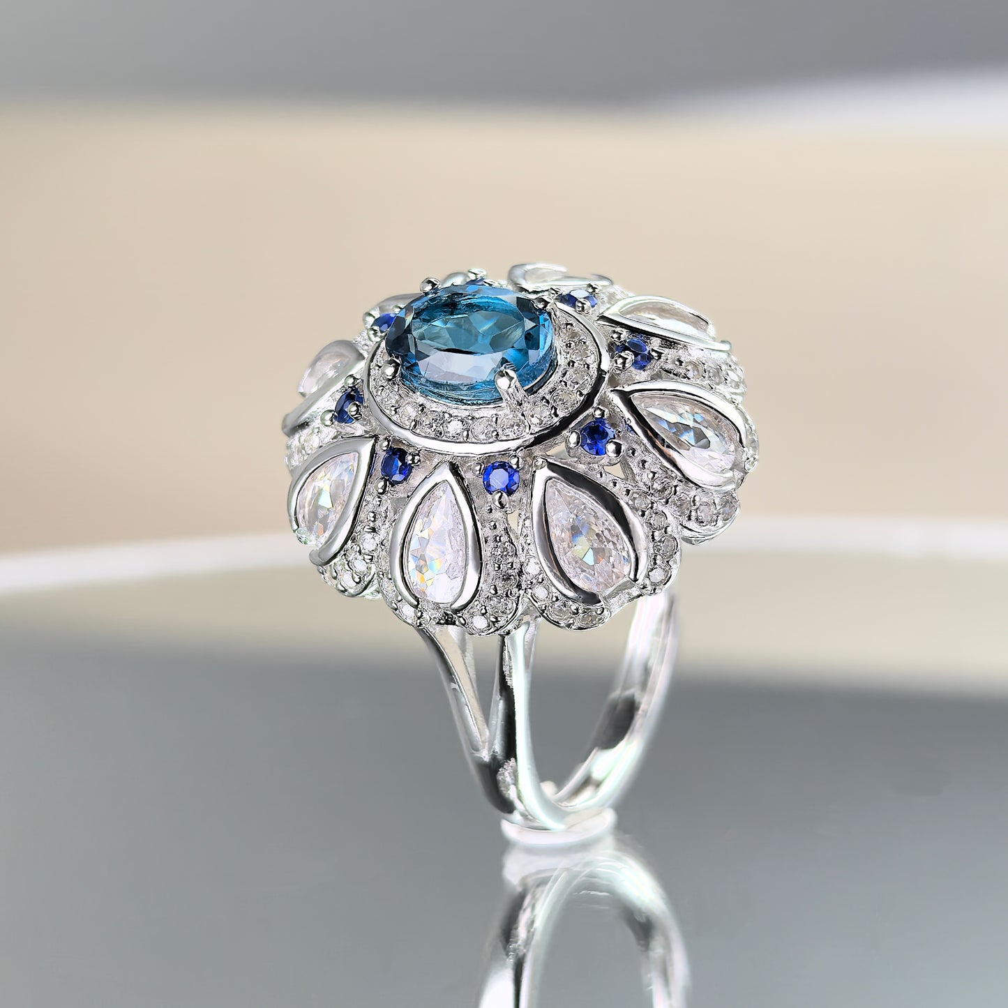 Noble Rhodium Plated 925 Silver Jewelry Natural London Blue Topaz Ring