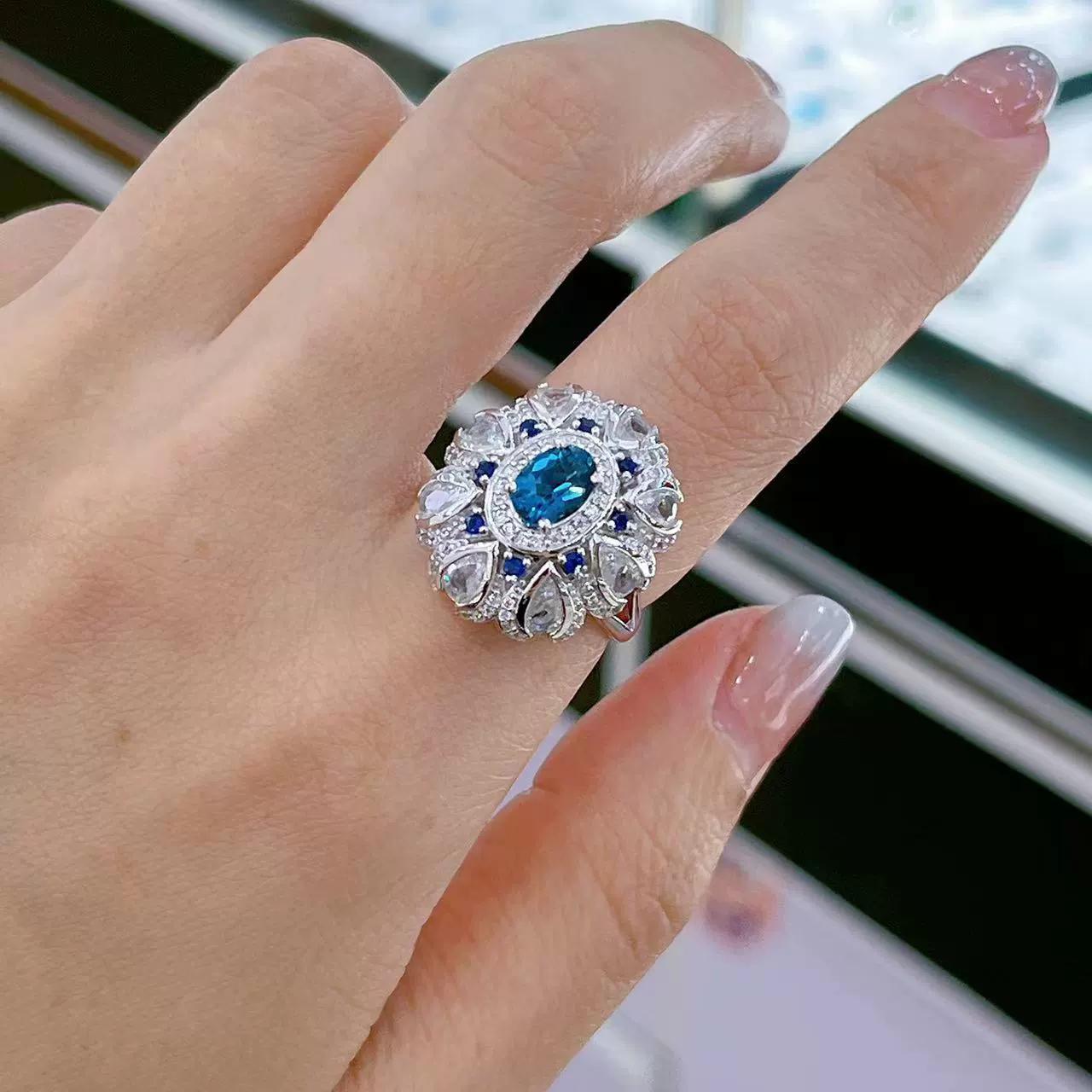 Noble Rhodium Plated 925 Silver Jewelry Natural London Blue Topaz Ring