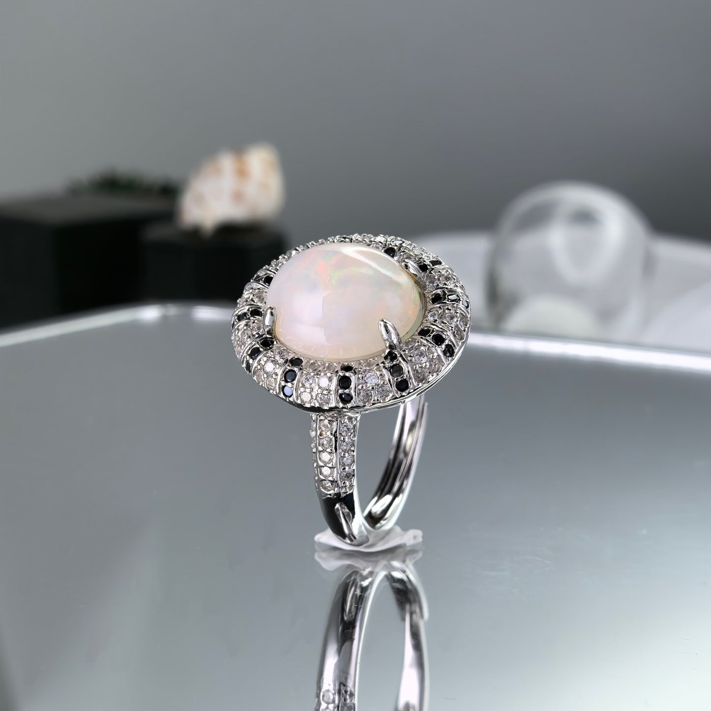 Noble Vintage Rhodium & Silver 925 Jewelry Natural Opal Ring