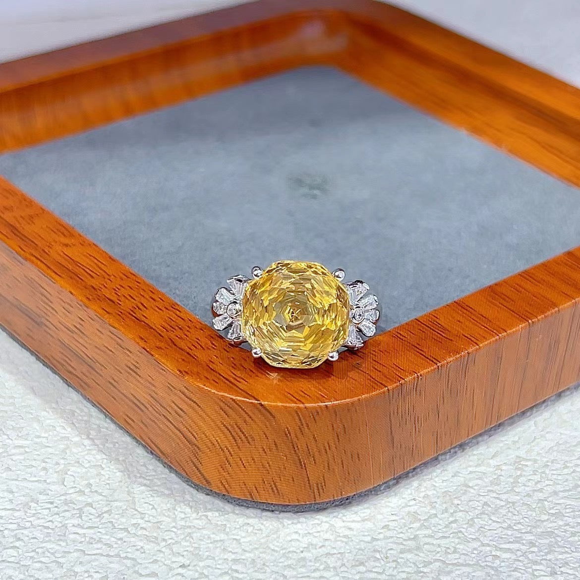 New Design Exclusive 925 Sterling Silver Natural Citrine Ring