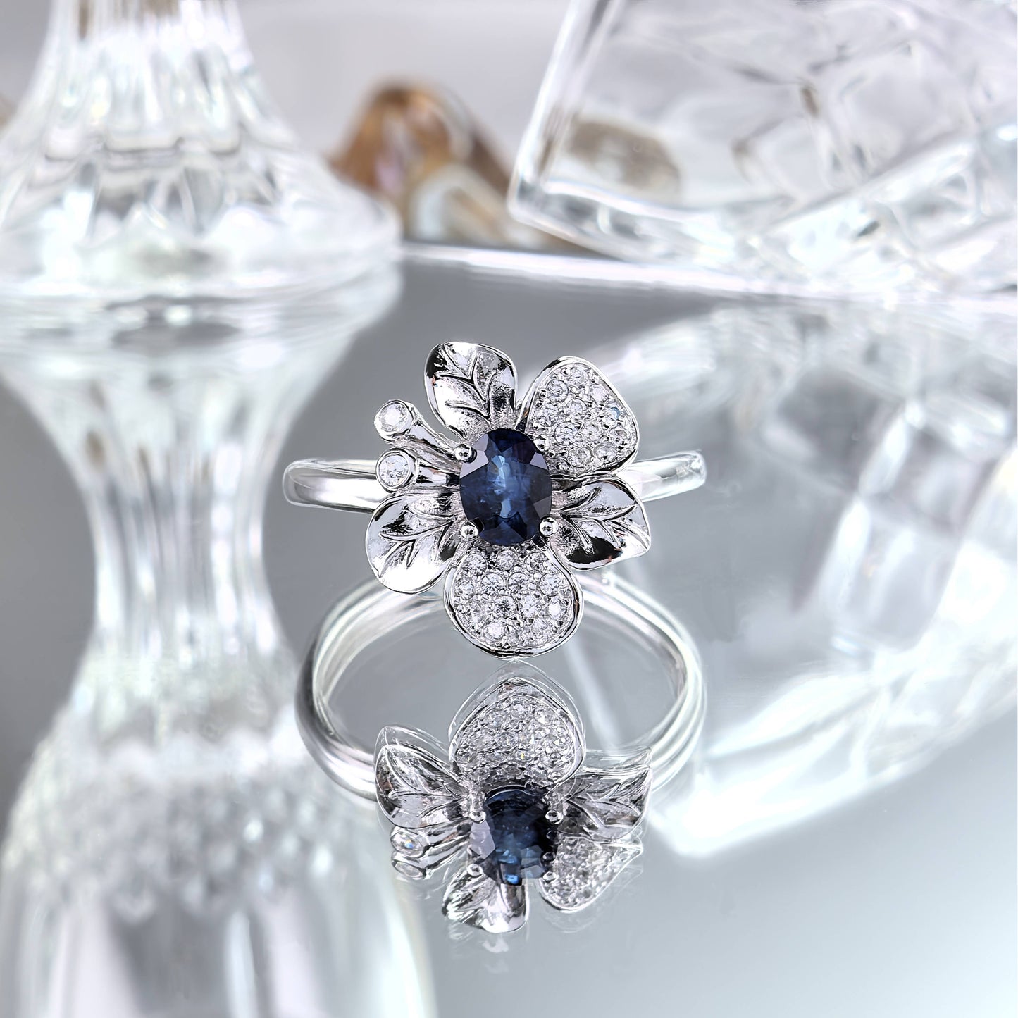 925 Silver Jewelry Ring Elegant Rhodium Plated with Natural Sapphire