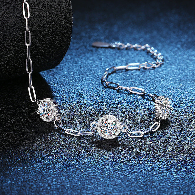 Luxury Elegant S925 Sterling Silver 1.5 Carat Round Cut Moissanite Bracelet