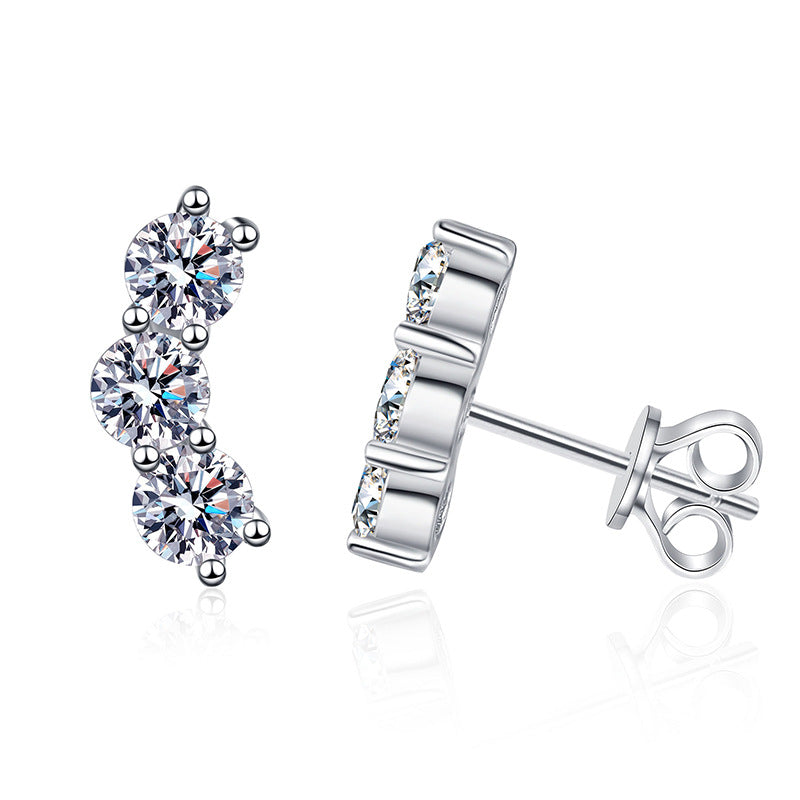 Elegant Smile S925 Sterling Silver Round Cut Moissanite Earrings 0.6ct