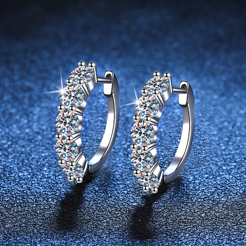 Elegant S925 Sterling Silver DEF Round Cut Moissanite Earrings 1.5ct