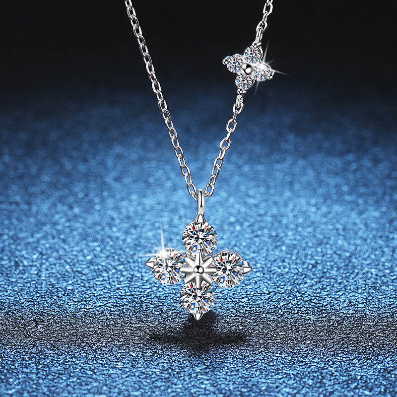S925 Sterling Silver Premium Four Leaf Clover Necklace Classic Moissanite