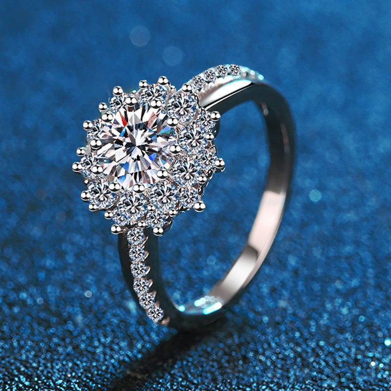 S925 Sterling Silver Round Cut Moissanite Sunflower Ring Elegant Jewelry 1ct