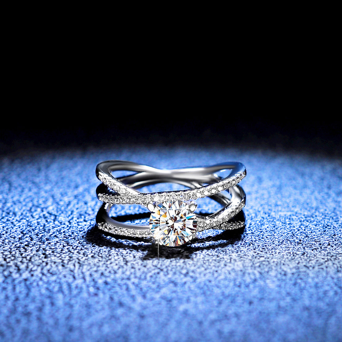 S925 Sterling Silver Classic Ring with Round Cut Moissanite 1ct