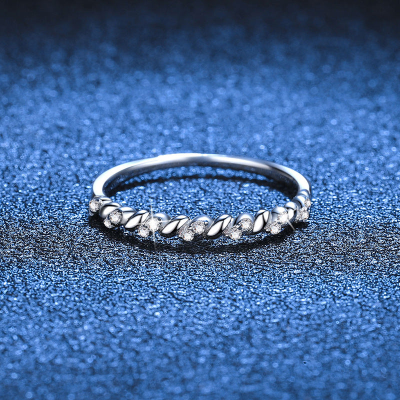 Simple S925 Silver Moissanite Twisted Ring Band for Daily Wear