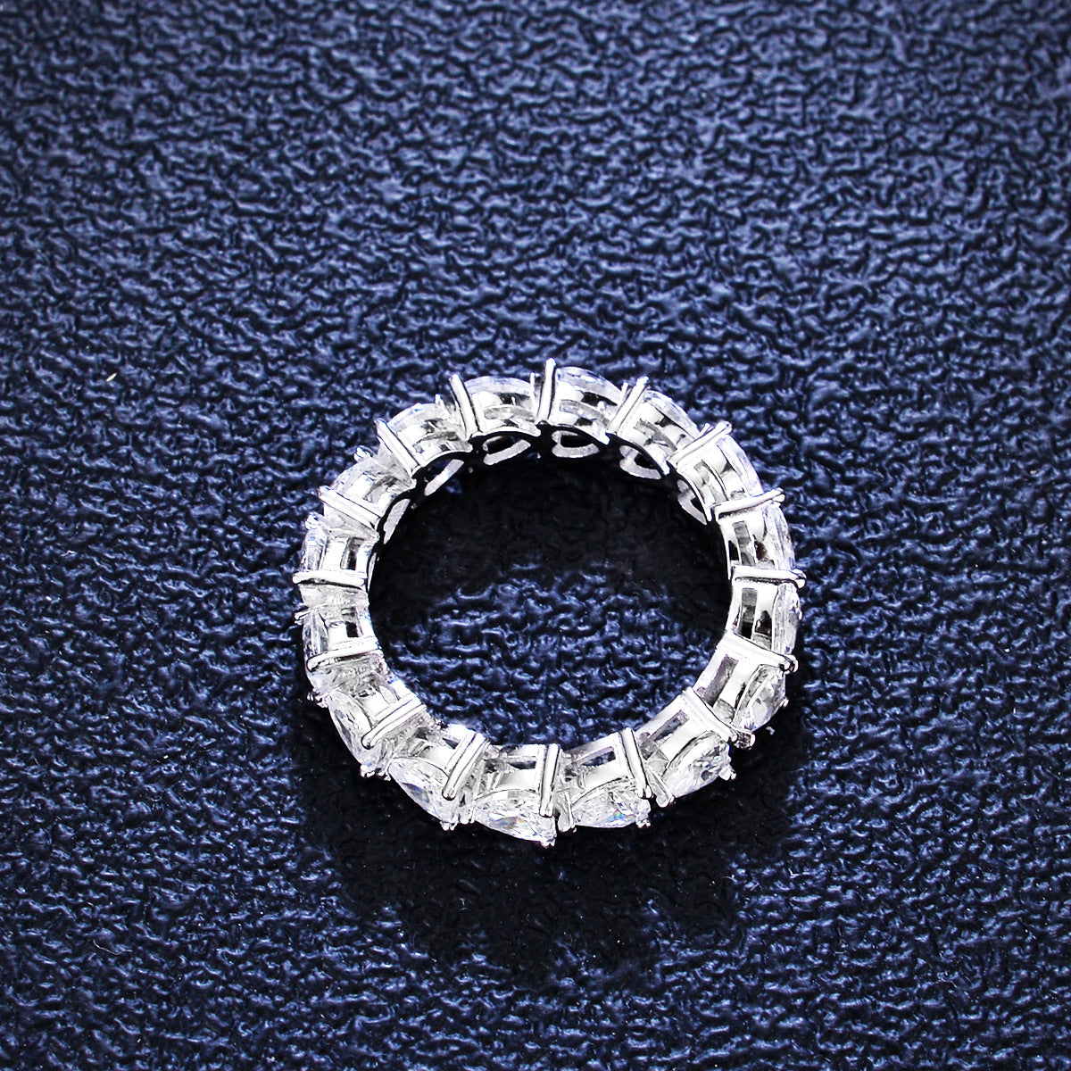 Fine S925 Silver Heart Cut Moissanite Tennis Ring Wedding Band 4.8ct for Party