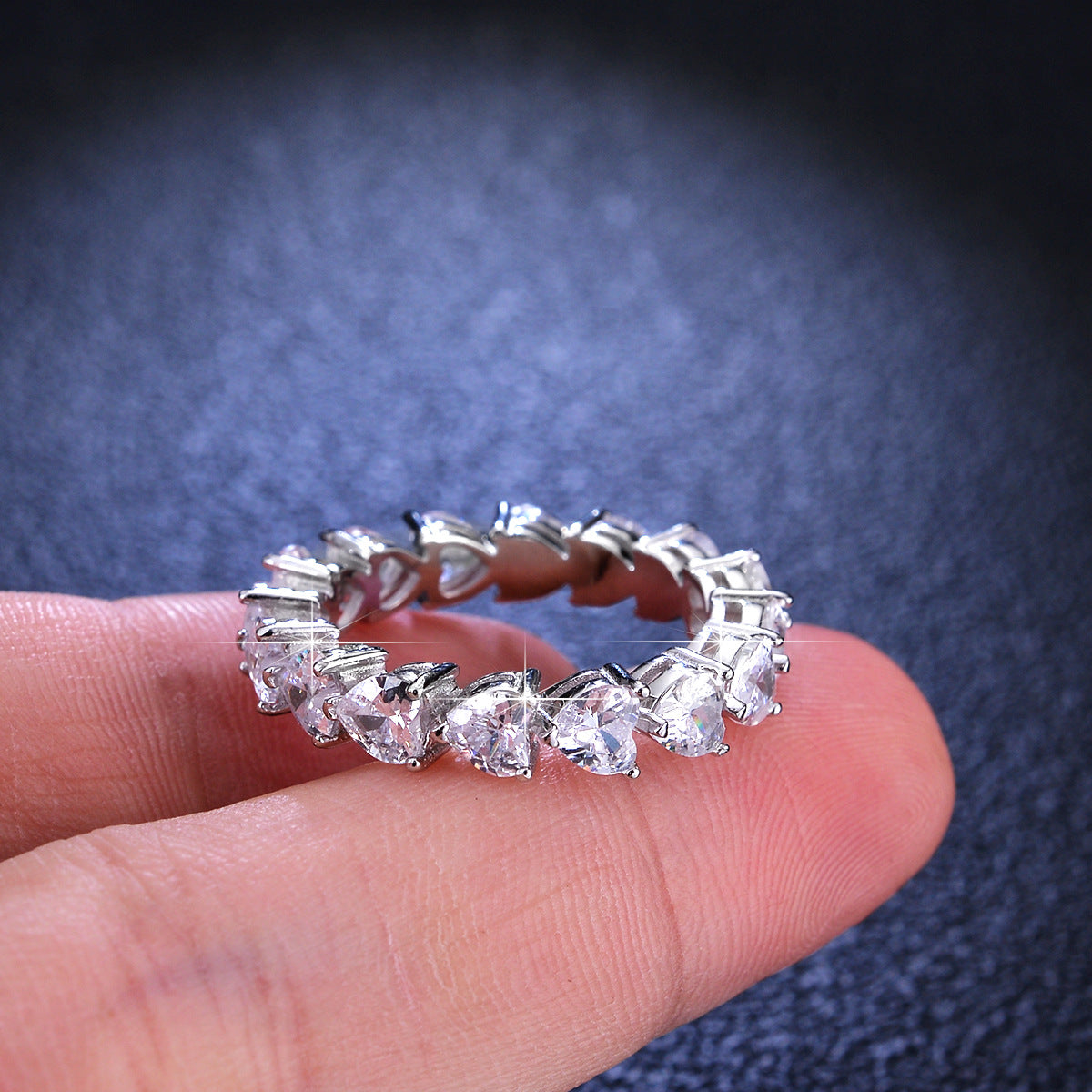 Fine S925 Silver Heart Cut Moissanite Tennis Ring Wedding Band 4.8ct for Party